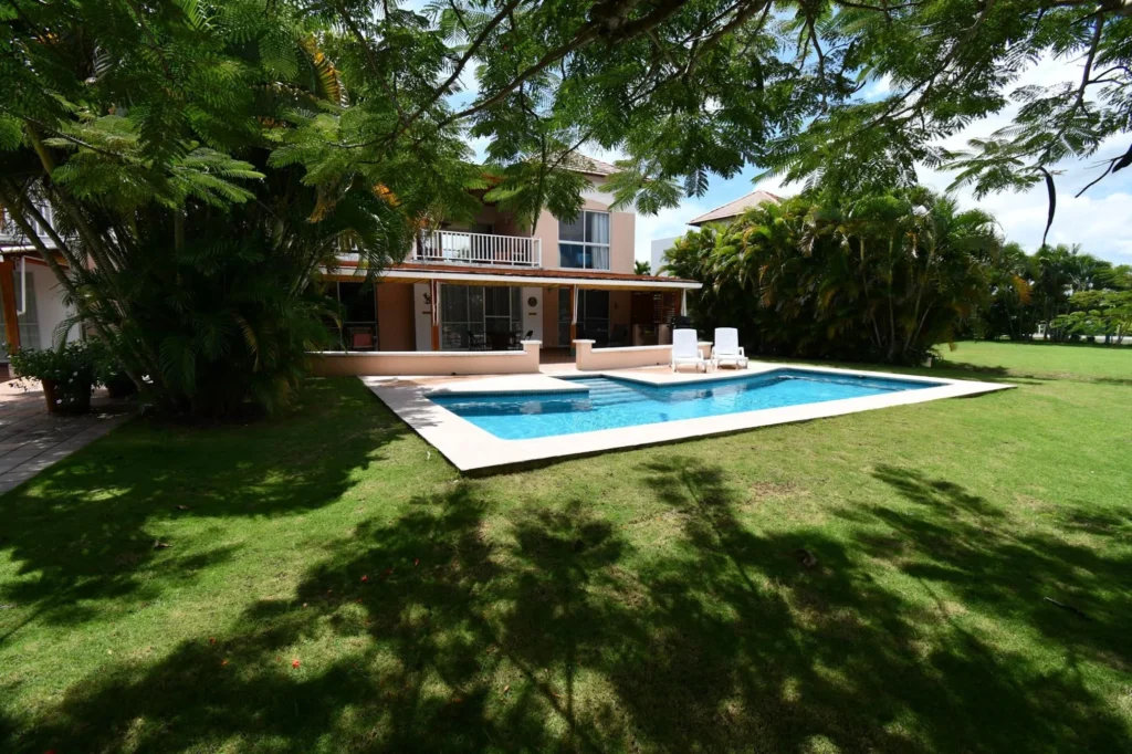 Casa en Venta en Río Hato Coclé Panamá | $349,000 | MLS# 21054