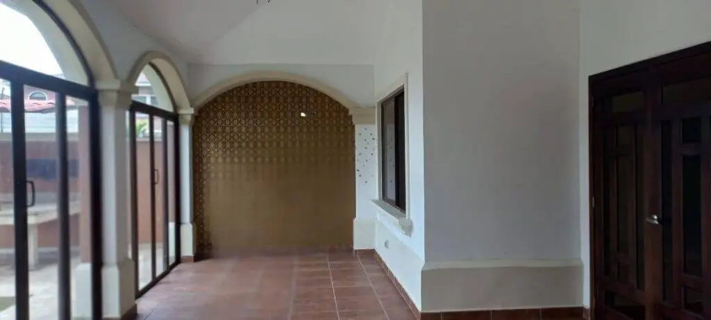 Casa en Venta en Juan Díaz Panamá Panamá | $580,000 | MLS# 21174