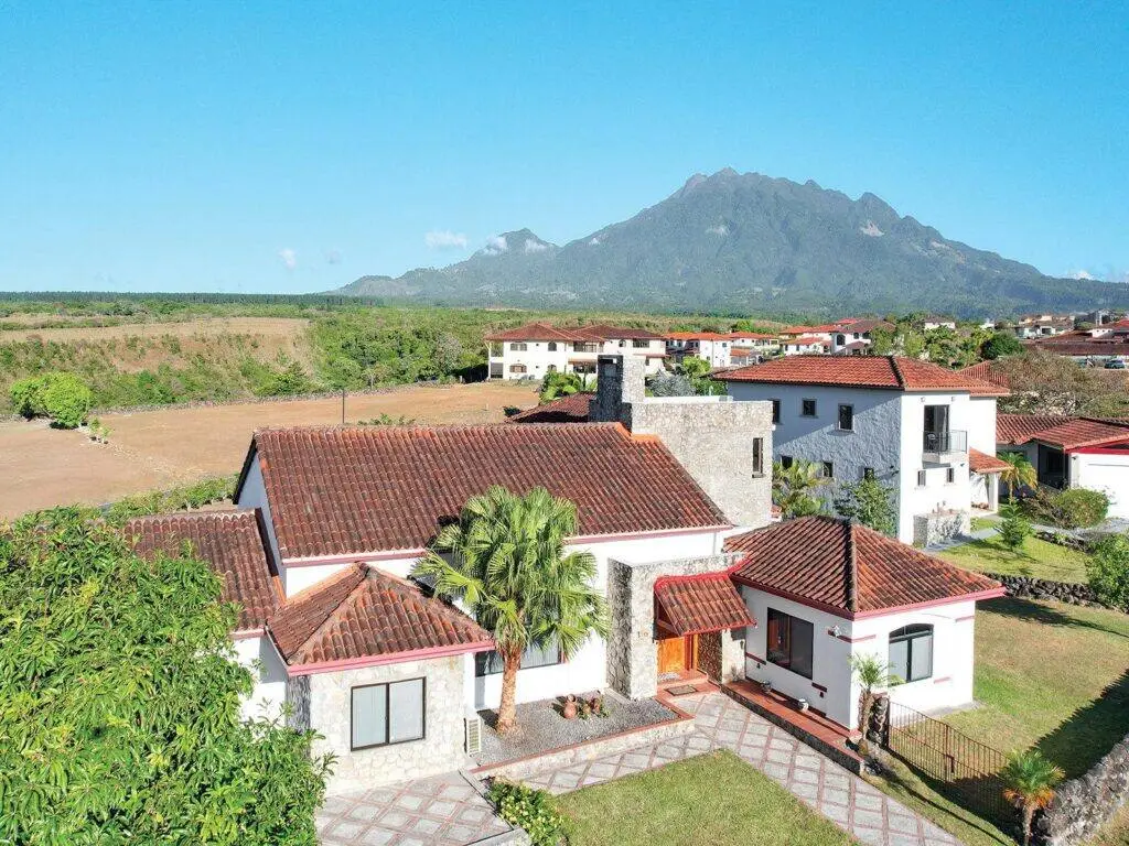 Casa en Venta en Dolega Chiriqui Panamá | $495,000 | MLS# 21500