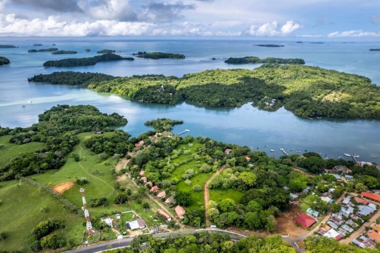 Casa en Venta en Boca Chica Chiriqui Panamá | $1,350,000 | MLS# 21547