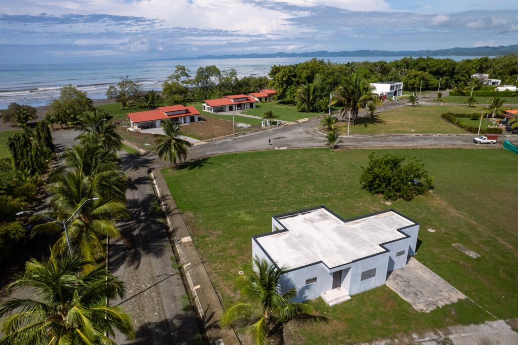 Casa en Venta en Puerto Armuelles Chiriqui Panamá | $150,000 | MLS# 22544