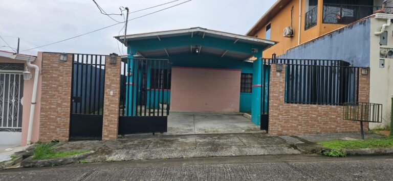 Casa en Venta en Puerto Pilón Colón Panamá | $90,000 | MLS# 22707