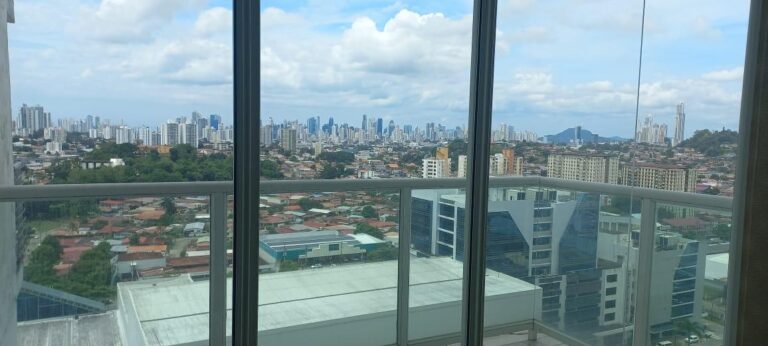 Apartamento en Venta en Betania Panamá Panamá | $220,000 | MLS# 22983