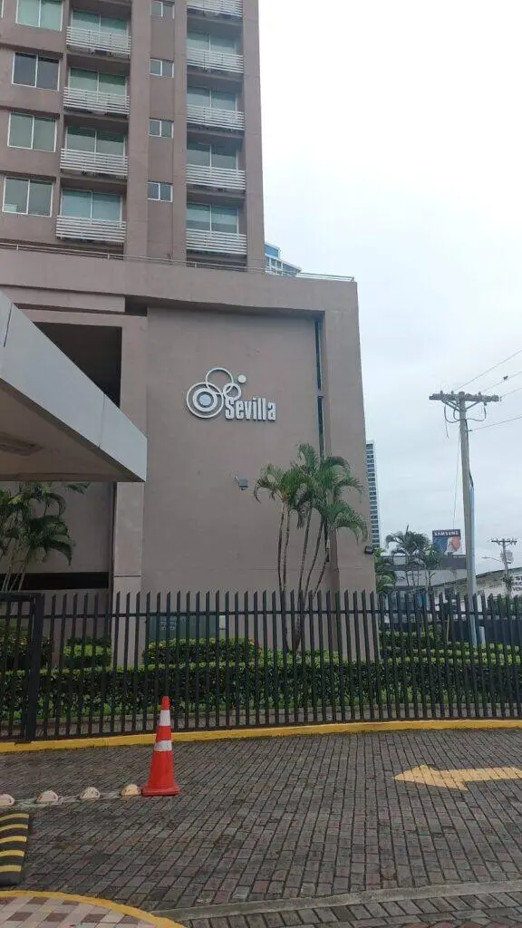 Apartamento en Venta en Juan Díaz Panamá Panamá | $304,000 | MLS# 22988