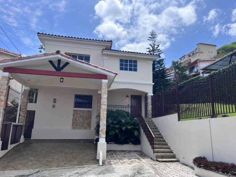 Casa en Venta en Amelia Denis de Icaza Panamá Panamá | $450,000 | MLS# 23377
