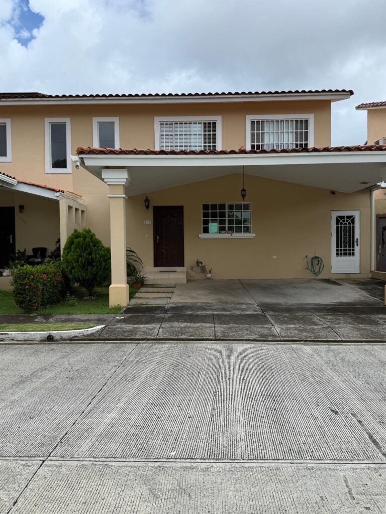 Casa en Venta en Rufina Alfaro Panamá Panamá | $280,000 | MLS# 23623