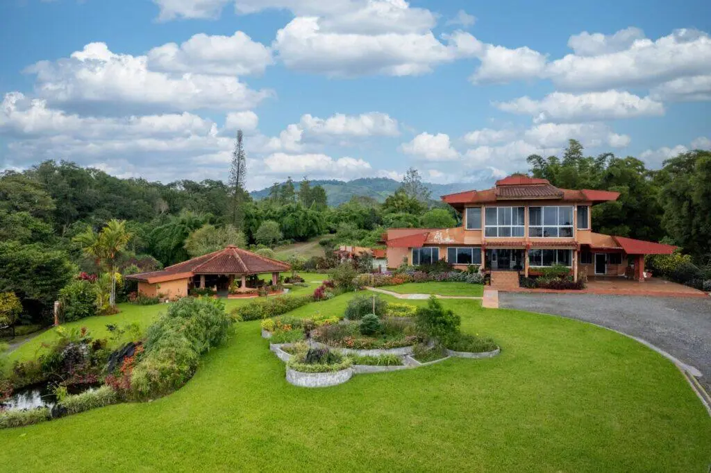 Casa en Venta en Potrerillos Chiriqui Panamá | $1,599,000 | MLS# 23993