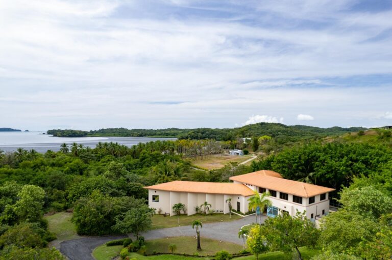Casa en Venta en San Lorenzo Chiriqui Panamá | $1,250,000 | MLS# 24018