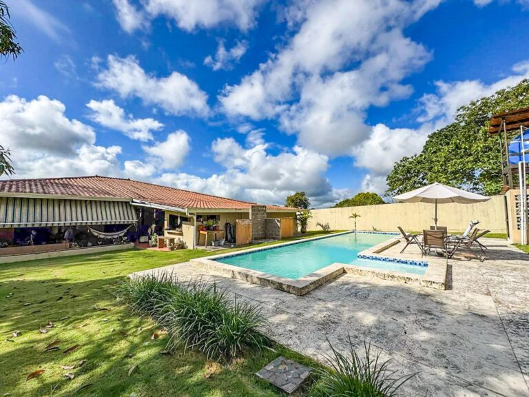 Casa en Venta en Santiago Veraguas Panamá | $625,000 | MLS# 24070