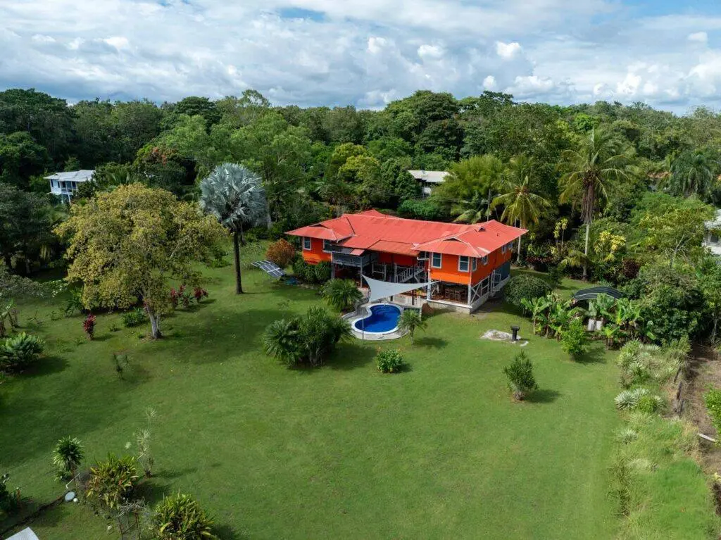 Casa en Venta en Puerto Armuelles Chiriqui Panamá | $479,000 | MLS# 24286