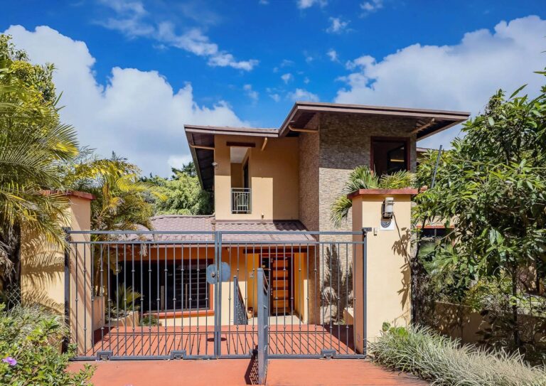 Casa en Venta en Los Naranjos Chiriqui Panamá | $750,000 | MLS# 24378