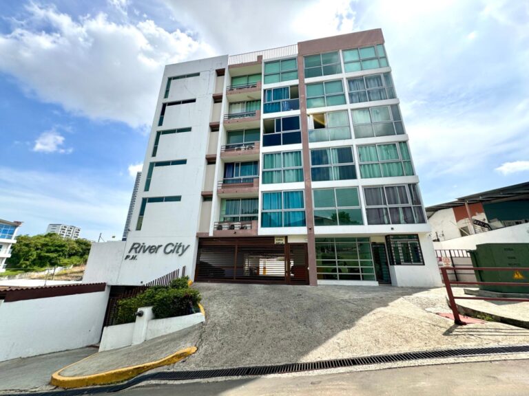 Apartamento en Venta en Río Abajo Panamá Panamá | $105,000 | MLS# 24421