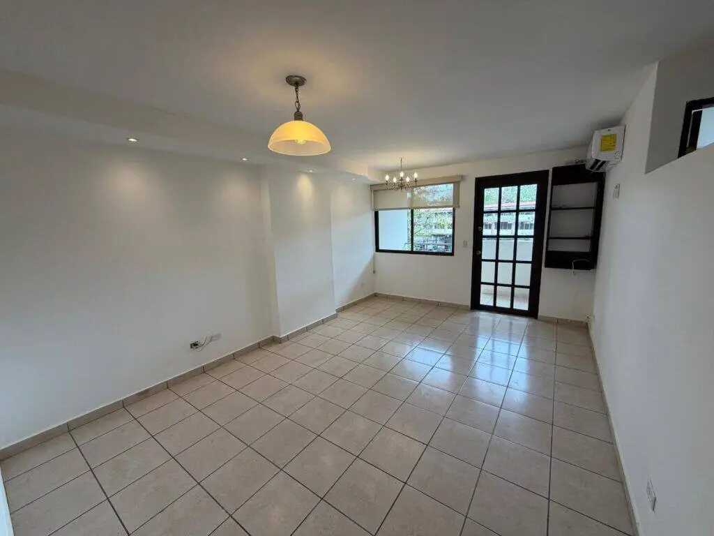 Apartamento en Alquiler en Pueblo Nuevo Panamá Panamá | $800 | MLS# 24428