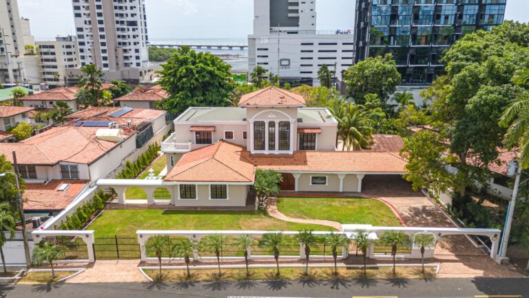 Casa en Alquiler en San Francisco Panamá Panamá | $5,200,000 | MLS# 24443