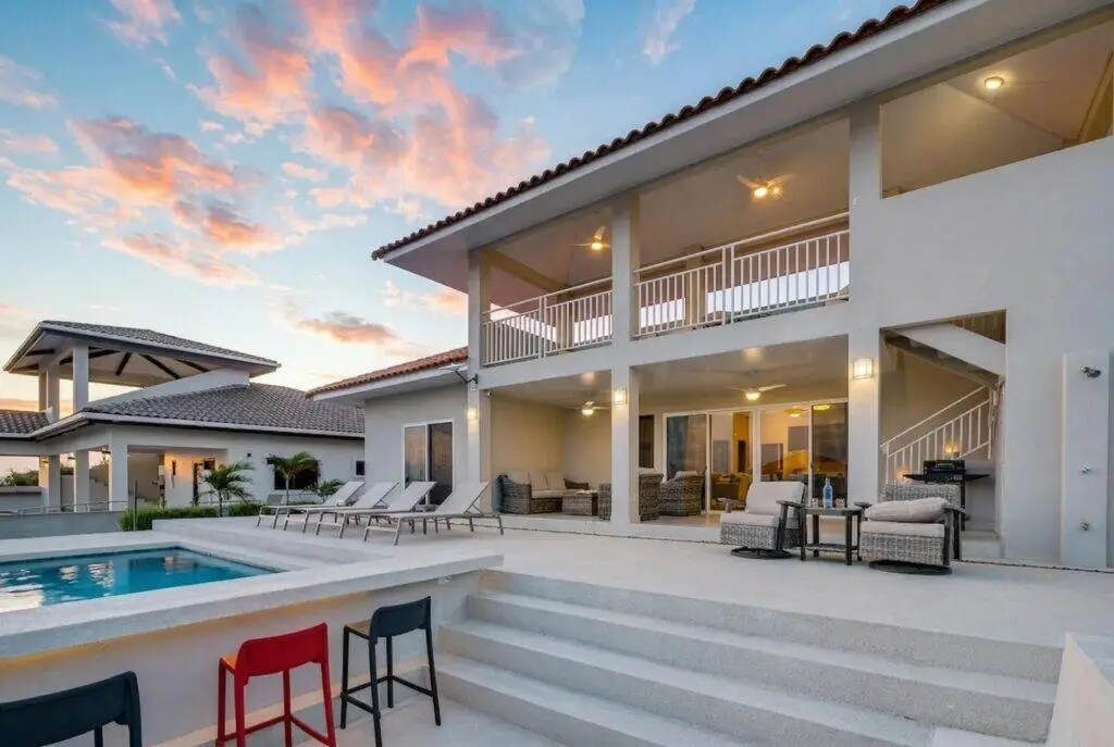 Casa en Venta en Pedasí Los Santos Panamá | $575,000 | MLS# 24460