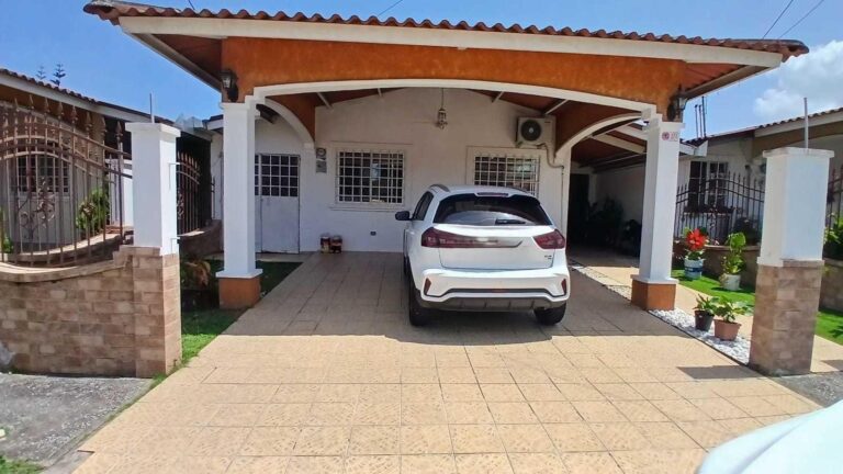 Casa en Venta en Ernesto Cordoba Campos Panamá Panamá | $180,000 | MLS# 24480