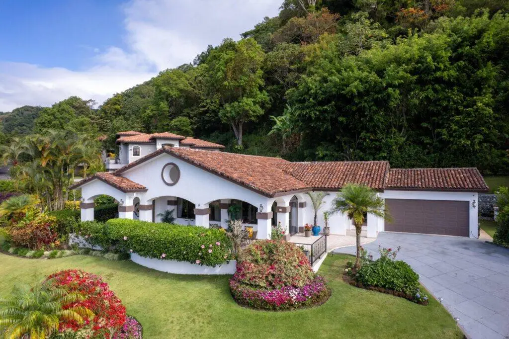 Casa en Venta en Bajo Boquete Chiriqui Panamá | $799,000 | MLS# 24529