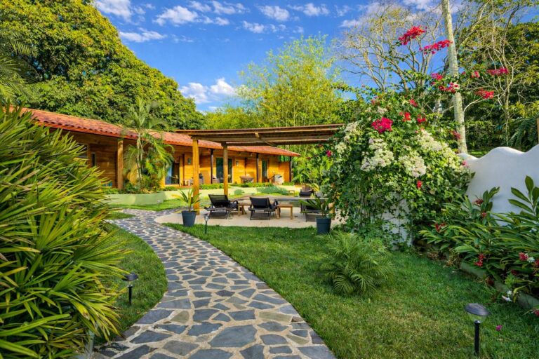 en Venta en Soná Veraguas Panamá | $1,300,000 | MLS# 24610