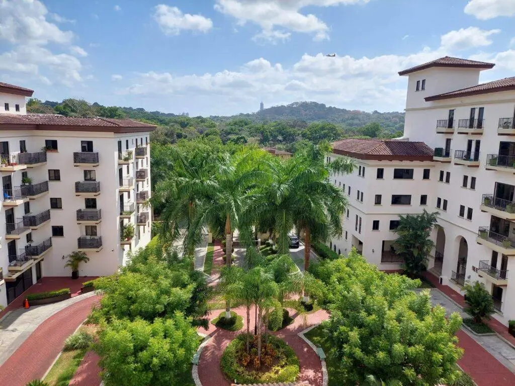 Apartamento en Venta en Ancón Panamá Panamá | $385,000 | MLS# 24628
