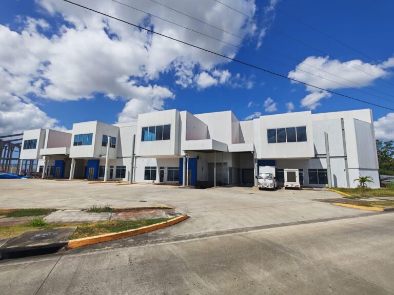 en Alquiler en 24 de Diciembre Panamá Panamá | $5,850 | MLS# 24655