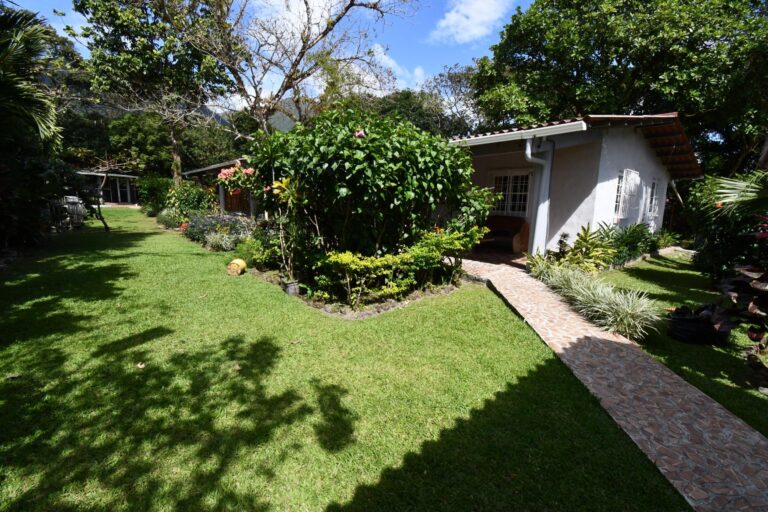 en Venta en El Valle Coclé Panamá | $330,000 | MLS# 24718