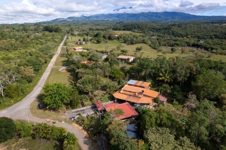 Casa en Venta en Potrerillos Chiriqui Panamá | $300,000 | MLS# 24733