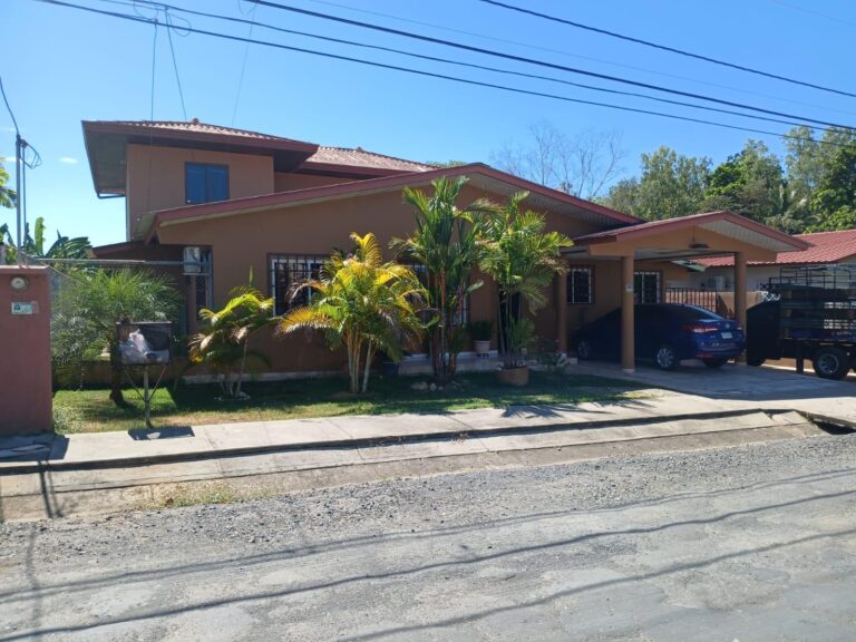 Casa en Venta en San Martín de Porres Veraguas Panamá | $220,000 | MLS# 24805