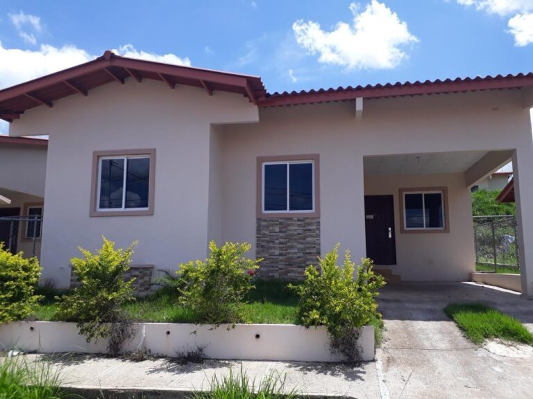 Casa en Alquiler en Santiago Veraguas Panamá | $600 | MLS# 24834