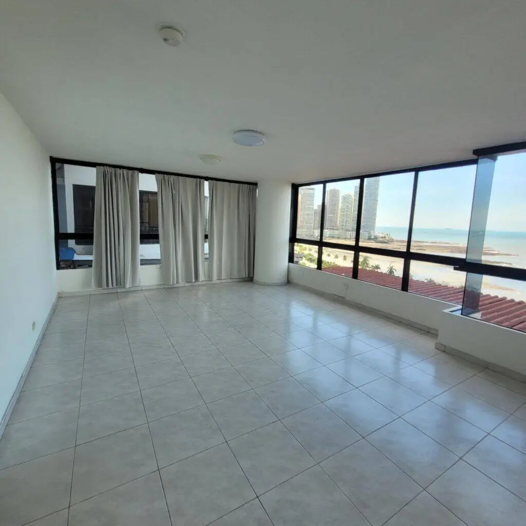 Apartamento en Venta en Bella Vista Panamá Panamá | $450,000 | MLS# 24842