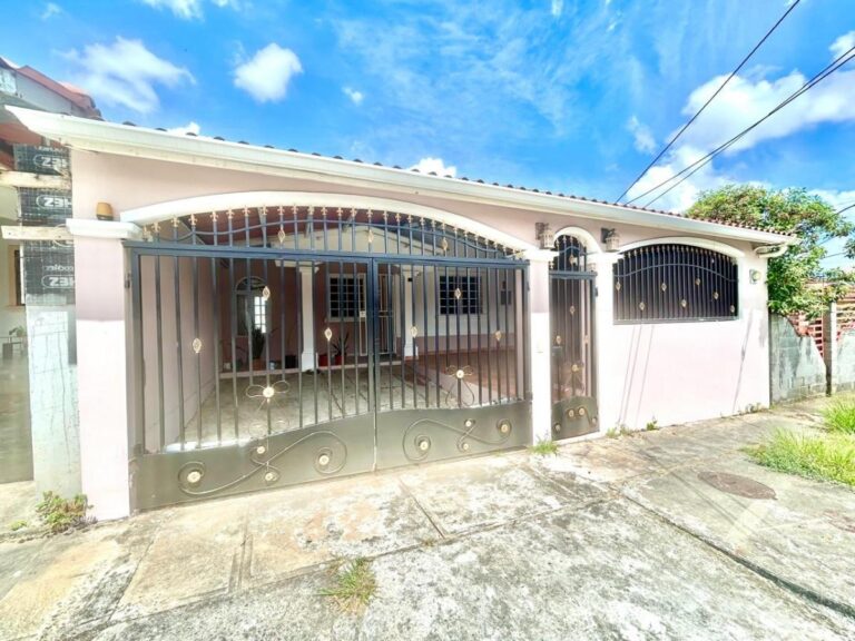 Casa en Venta en Barrio Colón Panamá Oeste Panamá | $100,000 | MLS# 24912