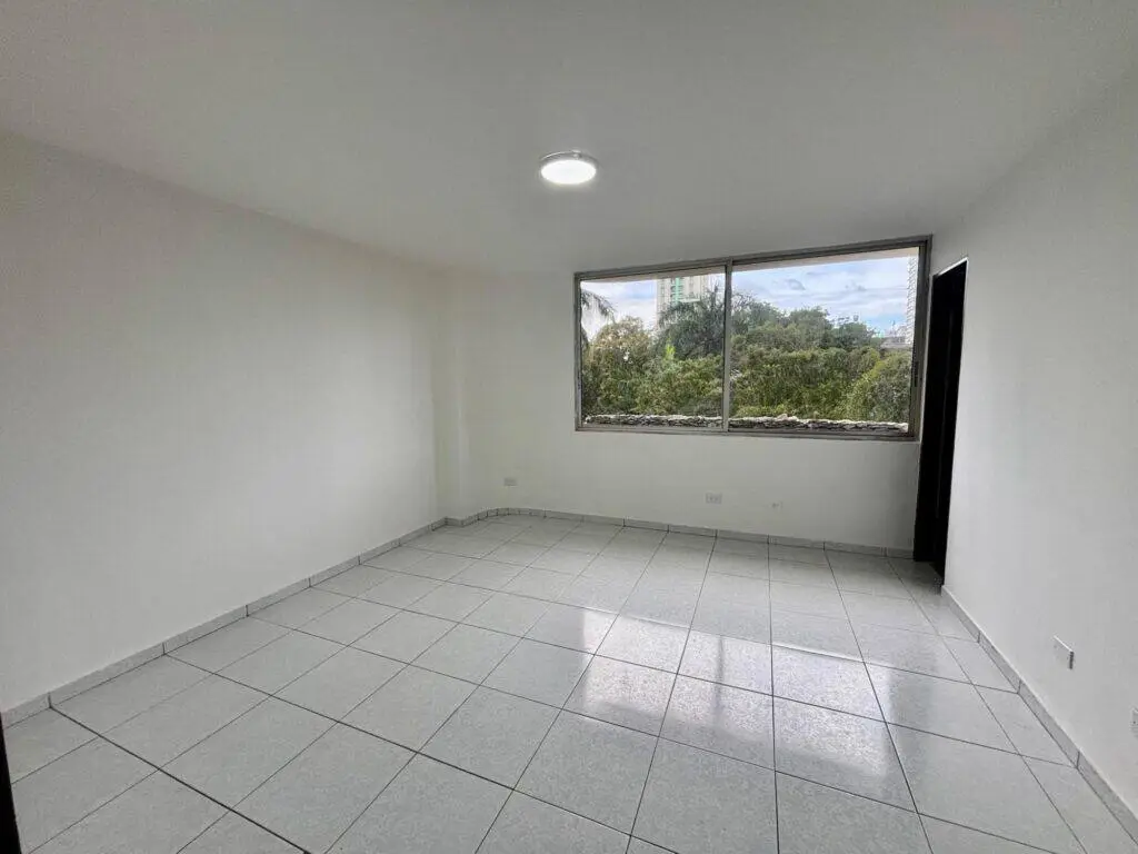 Apartamento en Venta en Bella Vista Panamá Panamá | $170,000 | MLS# 24937