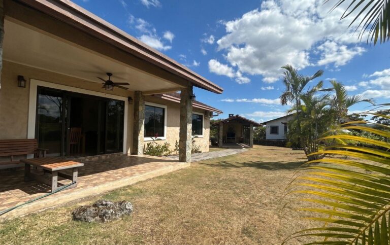 Casa en Venta en Dolega Chiriqui Panamá | $350,000 | MLS# 25053