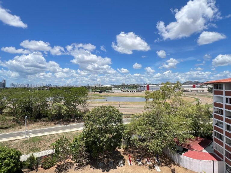 Apartamento en Venta en Juan Díaz Panamá Panamá | $95,000 | MLS# 25080