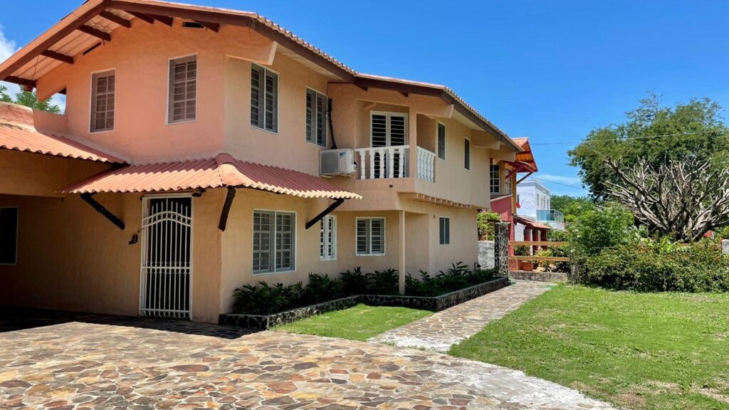Casa en Venta en Chame Panamá Oeste Panamá | $300,000 | MLS# 25099