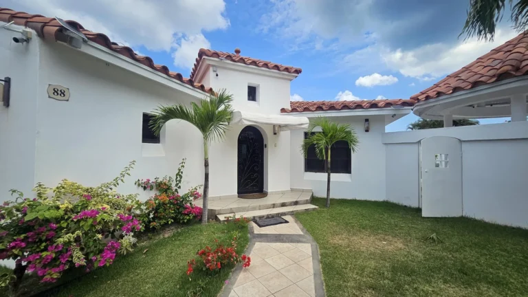 Casa en Venta en San Carlos Panamá Oeste Panamá | $780,000 | MLS# 25280