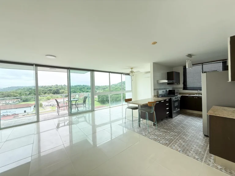 Apartamento en Venta en Ancón Panamá Panamá | $270,000 | MLS# 25285