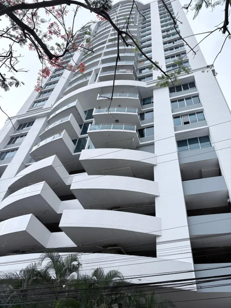 Apartamento en Alquiler en Bella Vista Panamá Panamá | $1,350 | MLS# 25314