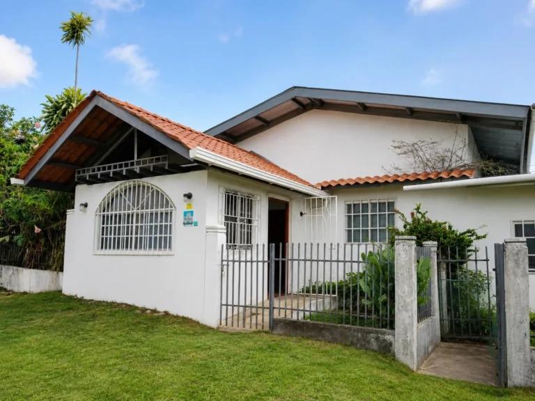 Casa en Venta en Alto Boquete Chiriqui Panamá | $295,000 | MLS# 25357