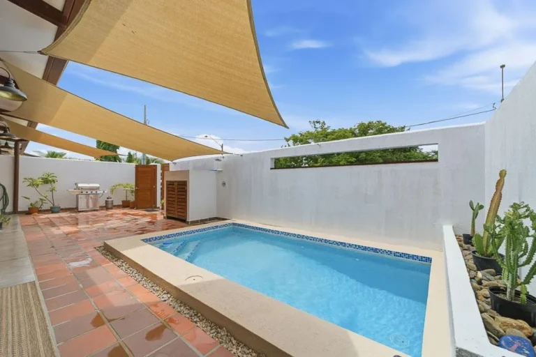 Casa en Venta en Pedasí Los Santos Panamá | $175,000 | MLS# 25386