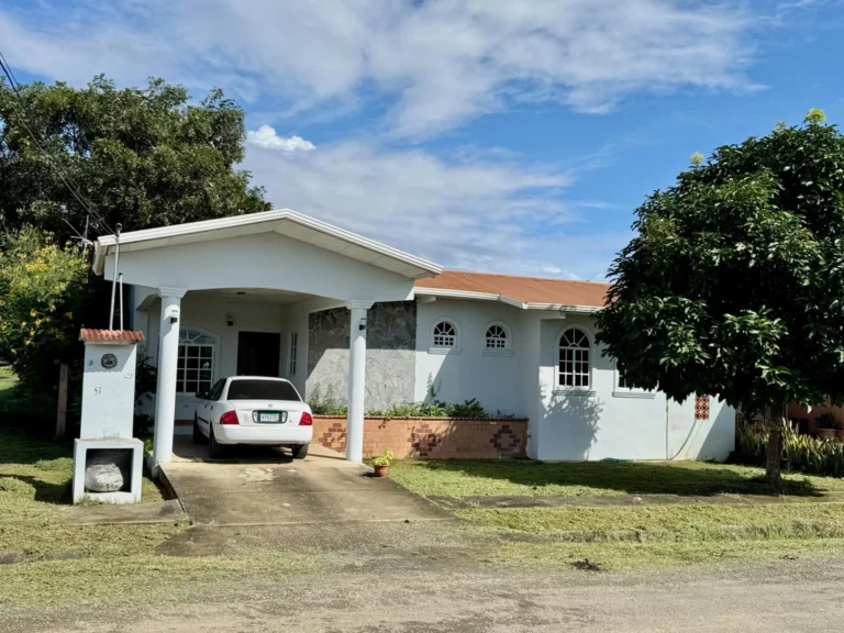 Casa en Venta en Las Tablas Los Santos Panamá | $95,000 | MLS# 25409