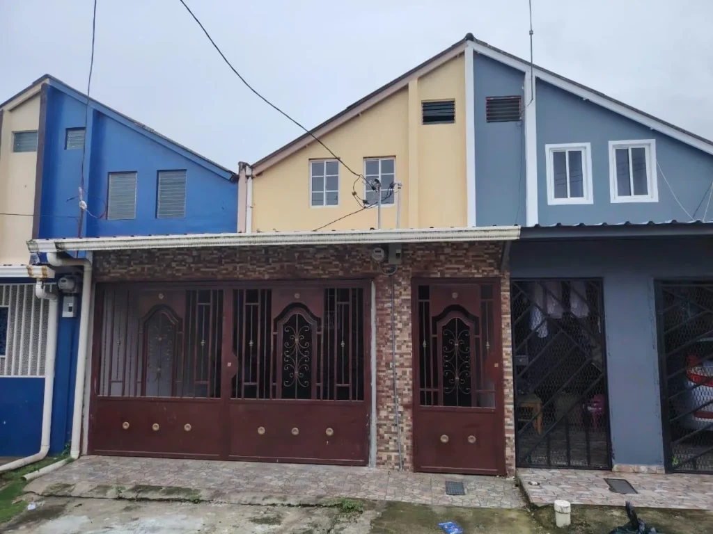 Casa en Venta en Cristobal Colón Panamá | $70,000 | MLS# 25463
