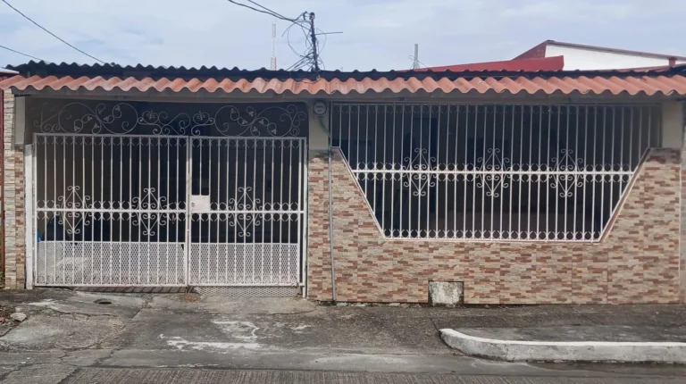 Casa en Venta en Juan Díaz Panamá Panamá | $80,000 | MLS# 25548