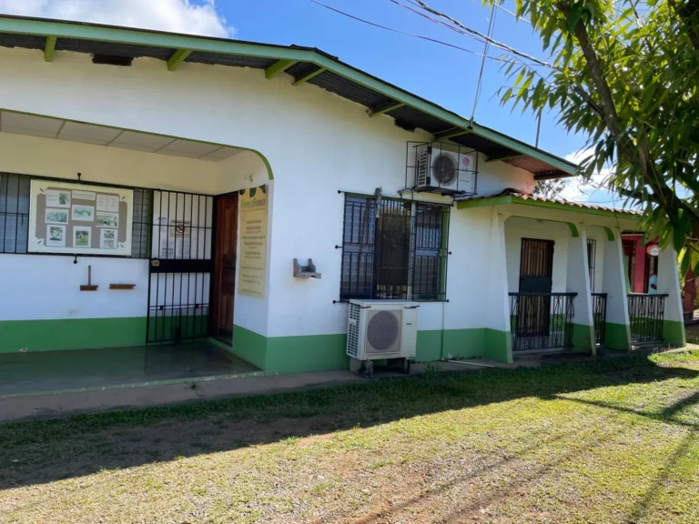 Casa en Venta en Las Lajas Chiriqui Panamá | $129,000 | MLS# 21603