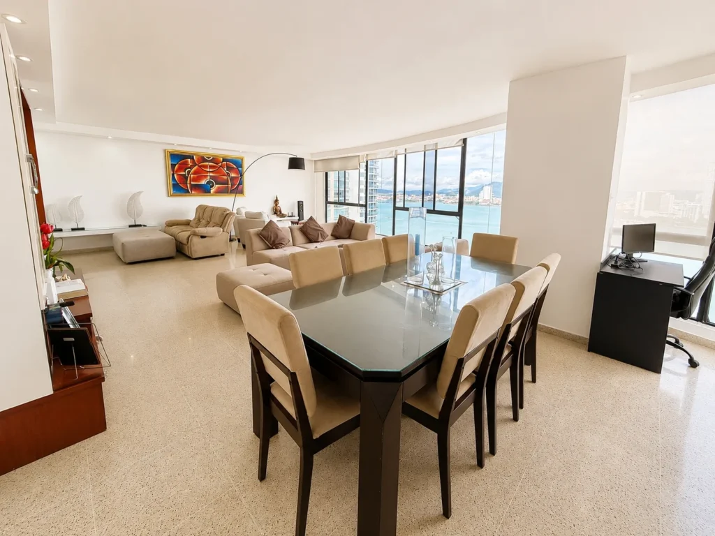 Apartamento en Venta en San Francisco Panamá Panamá | $375,000 | MLS# 25701