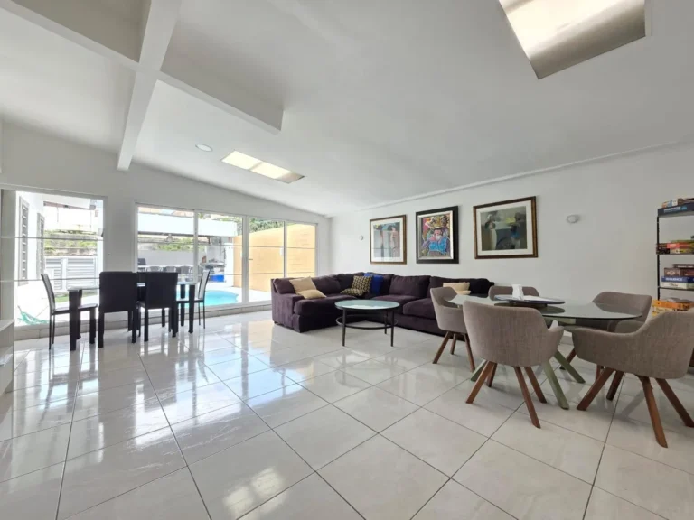 Casa en Venta en Amelia Denis de Icaza Panamá Panamá | $322,500 | MLS# 25711