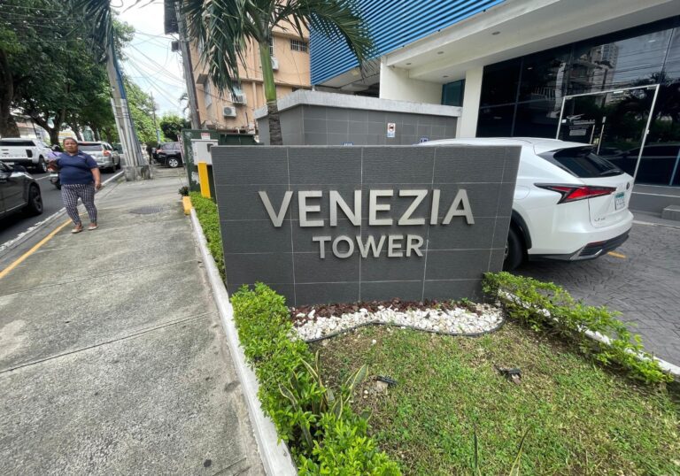 Apartamento en Alquiler en Bella Vista Panamá Panamá | $1,300 | MLS# 25743