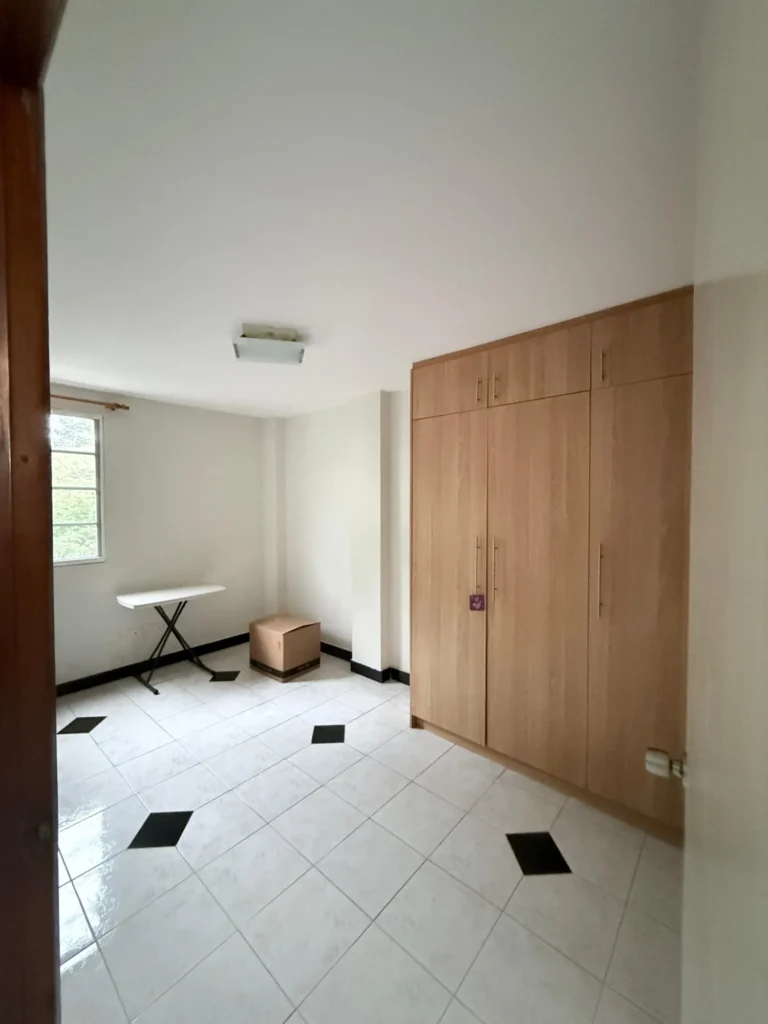 Apartamento en Venta en Ancón Panamá Panamá | $175,000 | MLS# 25806