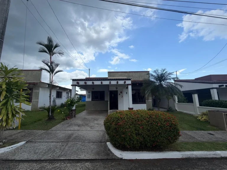 Casa en Venta en Las Cumbres Panamá Panamá | $160,000 | MLS# 25875